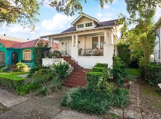 912 Wilson Dr, New Orleans, LA 70119