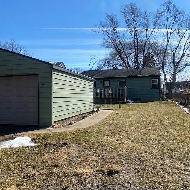 2nd image of 3235 Liberty Dr