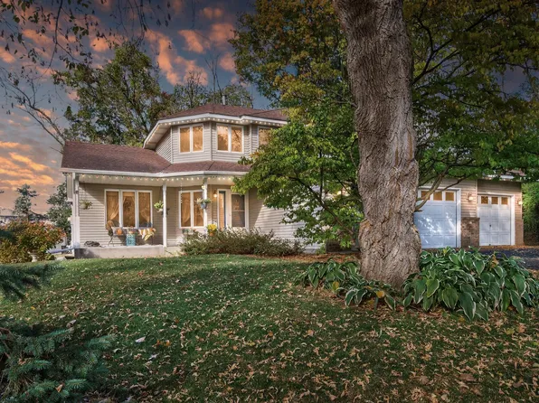 1205 Choke Cherry Rd, Hugo, MN 55038