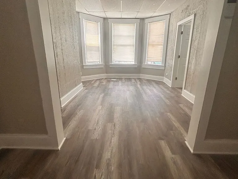 6417 S Evans Ave — Photo 3
