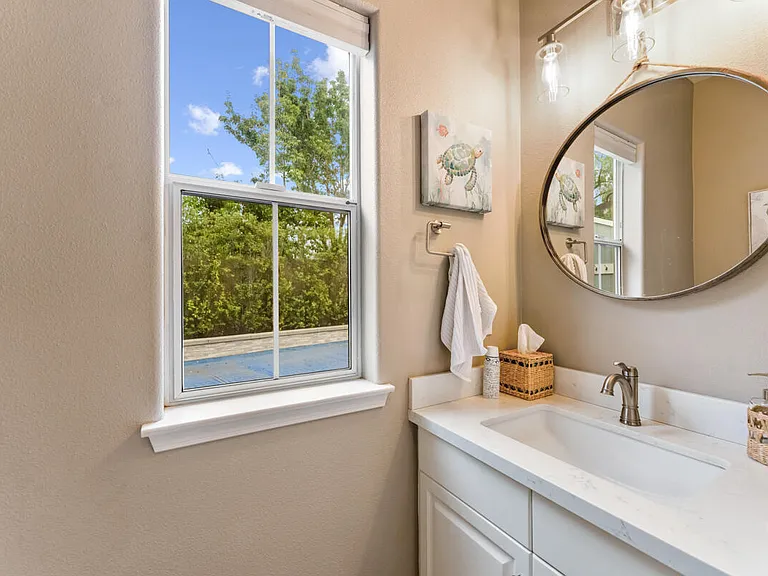 200 Oak View Ln — Photo 27