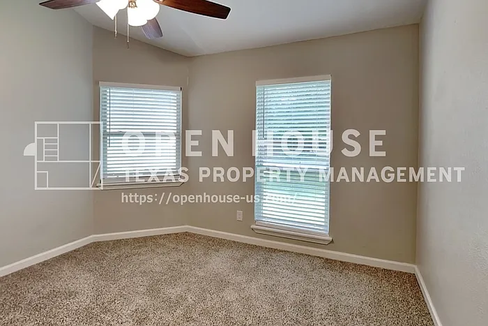 3737 Whitefern Dr — Photo 15