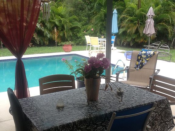 pool/patio