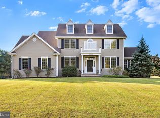 1082 Prospect Ave, Manahawkin, NJ 08050