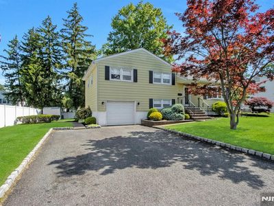 40 Furman Dr, Emerson, NJ, 07630