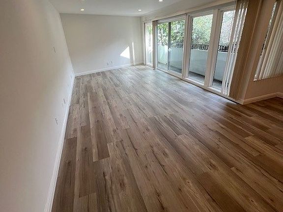 4th image of 1222 Oak Grove Ave APT 105