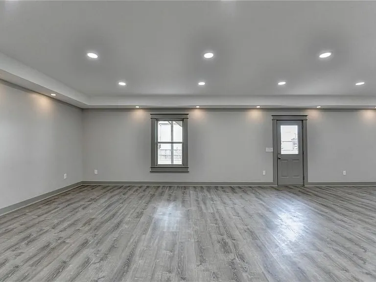 7410 Ansley View Ln — Photo 77