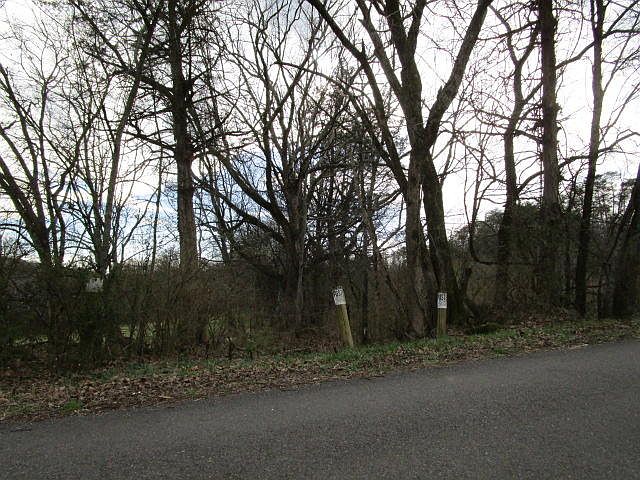 2nd image of French Mill Rd