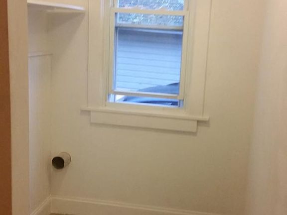 Laundry room off Kitchen