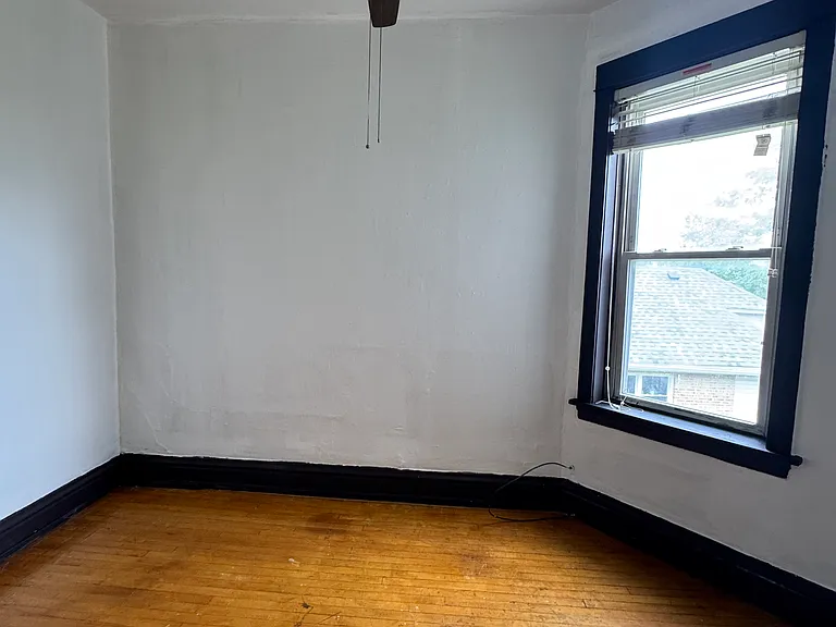 7257 S Marshfield Ave #2W — Photo 4