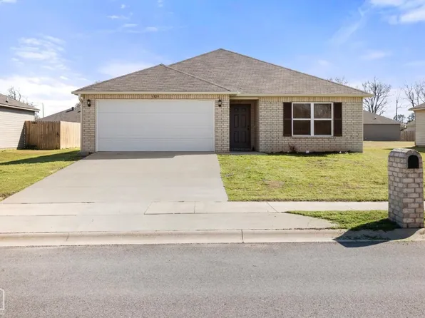 5329 Brody Dr, Jonesboro, AR 72405