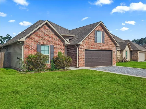 1333 N Creek Dr, Covington, LA 70435