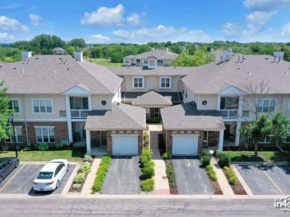 614 Pineridge Dr N #614, Oswego, IL 60543