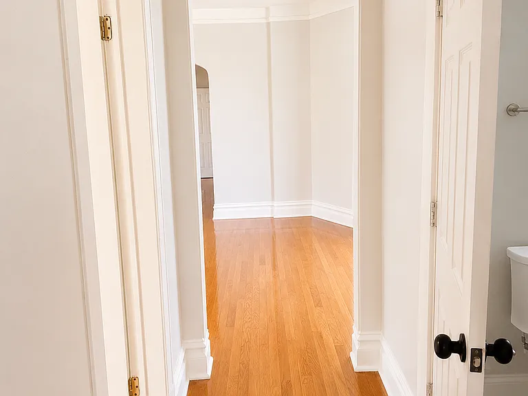 4615 S Vincennes Ave #2 — Photo 8