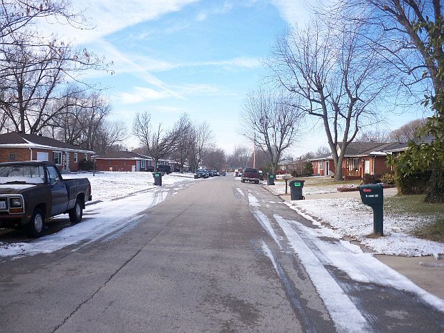 2nd image of 4 Victoria Dr