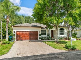 8 Lake Eden Dr, Boynton Beach, FL 33435