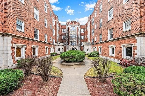 1st image of 6715 S Paxton Ave #6731-1W