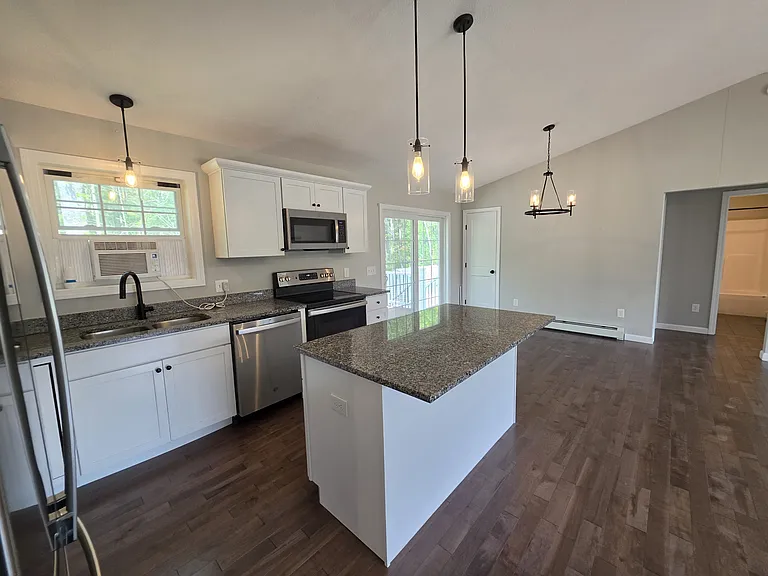 7 Crickett Ln — Photo 2