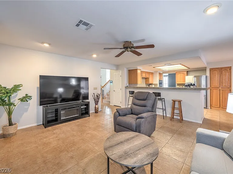 271 Sunshine Springs Ct — Photo 13