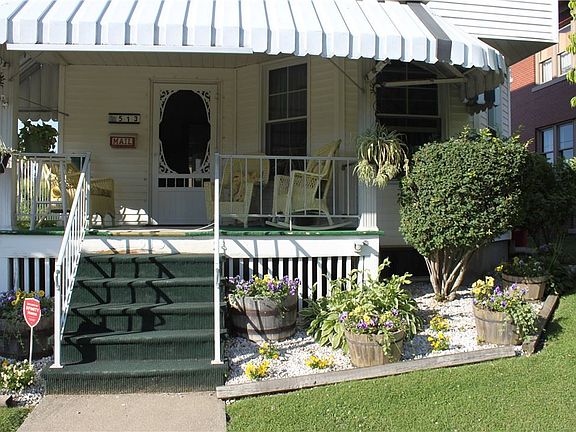 2nd image of 513 Taylor St