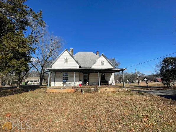 366 Jordan St, Royston, GA 30662