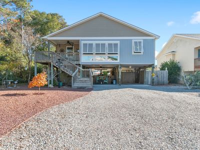 226 NE 43rd Street, Oak Island, NC, 28465