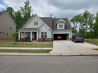 10449 Paper Birch Dr, Charlotte, NC 28215