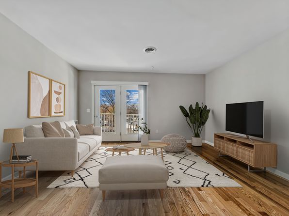 1 Carousel Ln #32-308