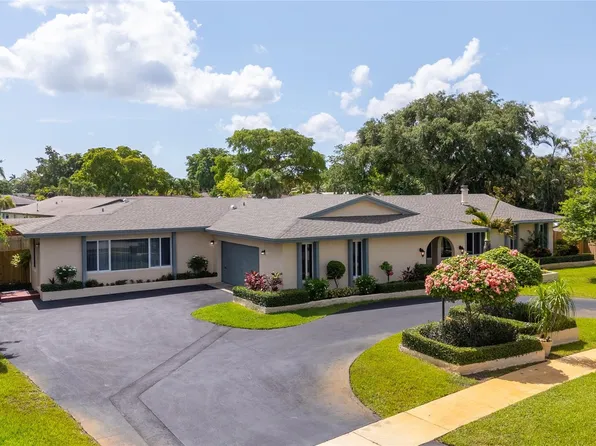 740 NW 74th Terrace, Plantation, FL 33317