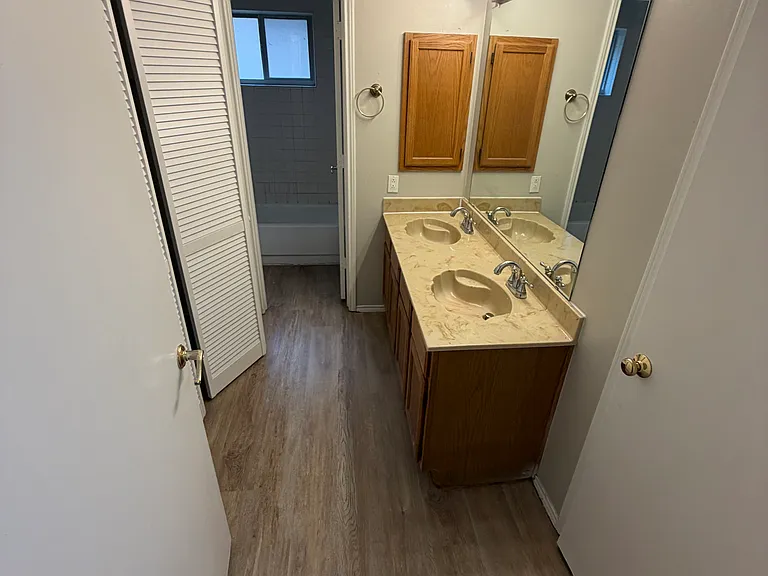 1519 Windmill Ln — Photo 12