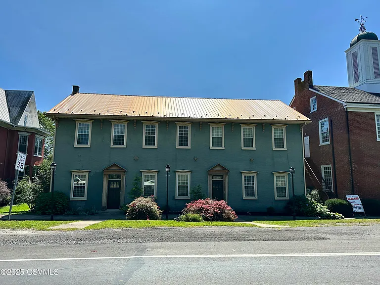 406 Market St — Photo 1
