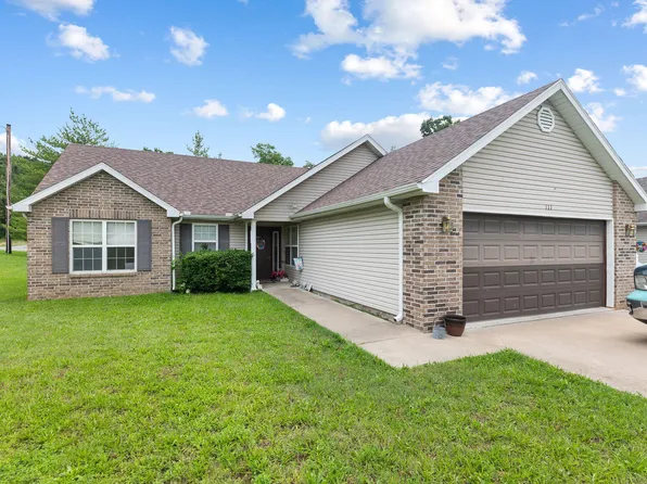 111 Birchwood Circle, Branson, MO 65616