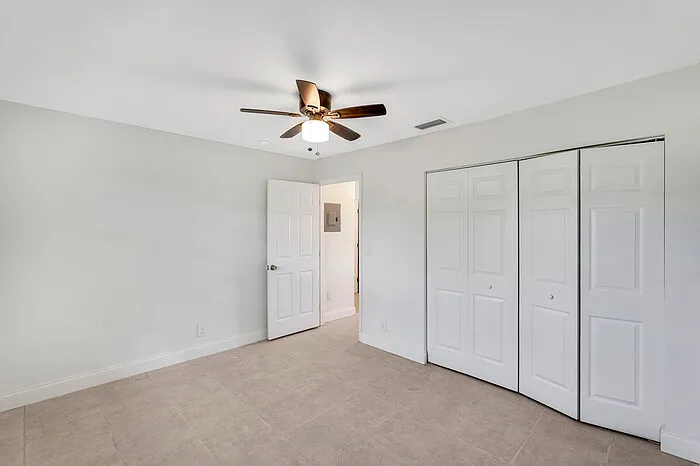3237 Avenue J #Q — Photo 11