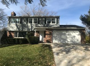 1212 Brookside Ln, Downers Grove, IL 60515