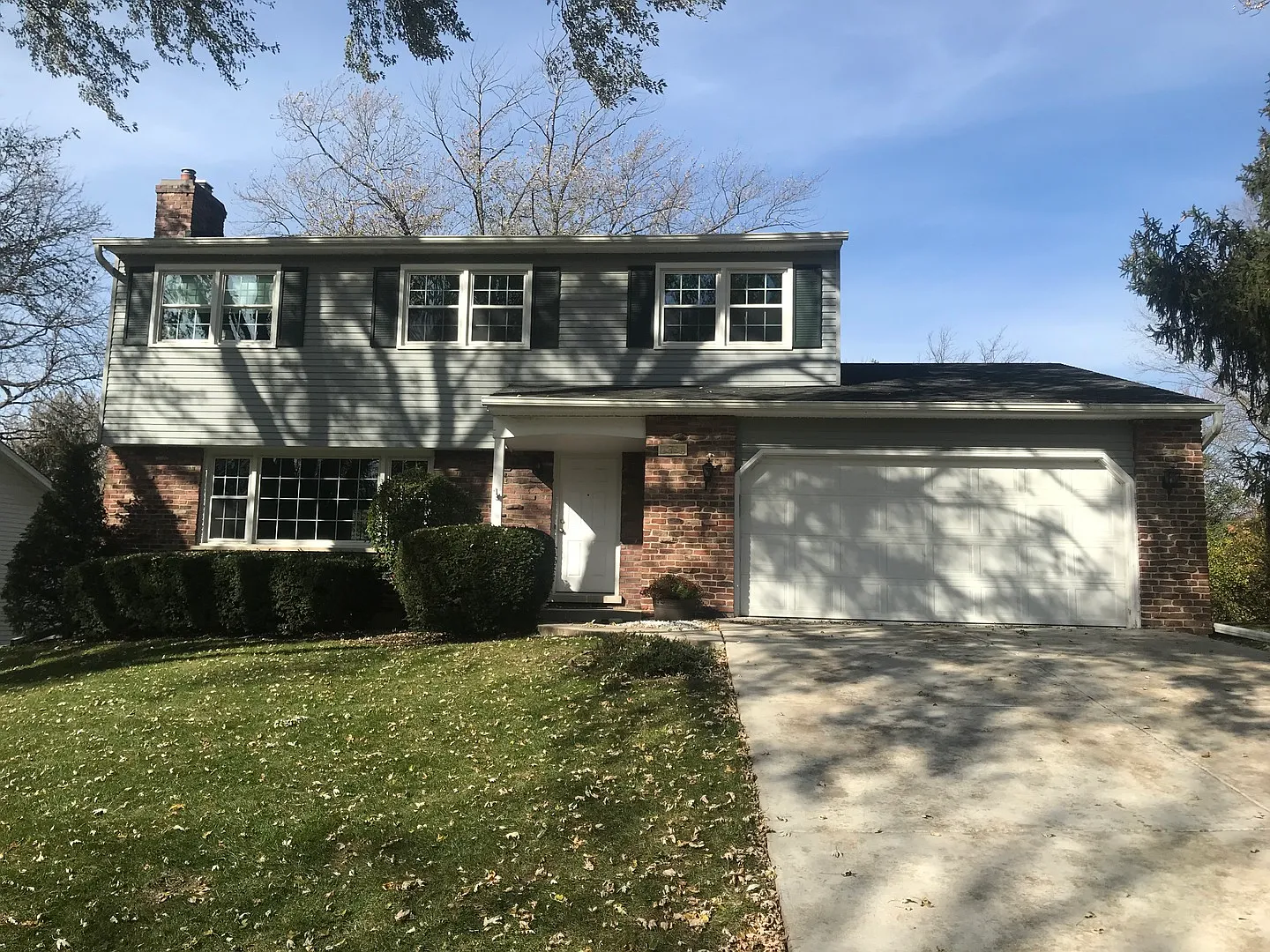1212 Brookside Ln photo 1