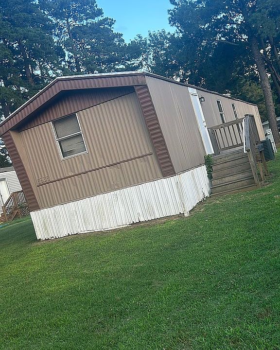 2nd image of 6936 Crocus Rd