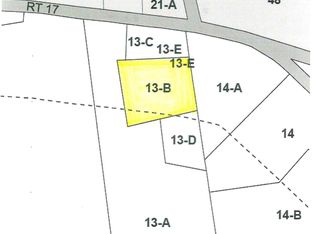 8 Spahr Rd, Washington, ME 04574