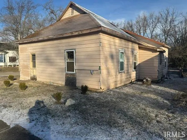 1644 W 7th St, Anderson, IN 46016