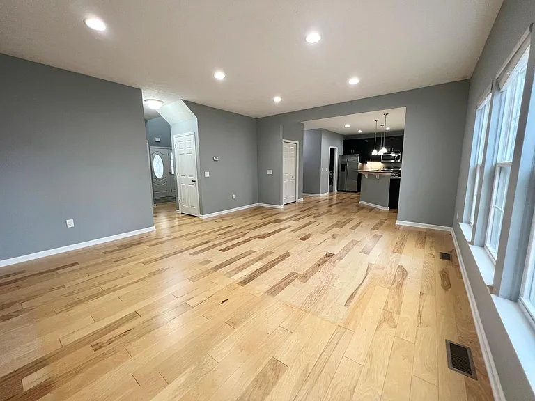 10454 Dogwood Dr — Photo 7