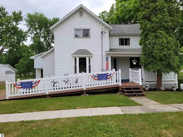 520 E North St, Ithaca, MI 48847