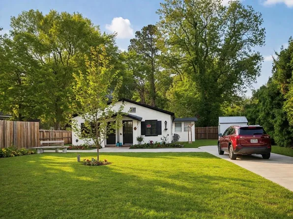 104 N Branch St, Elm City, NC 27822