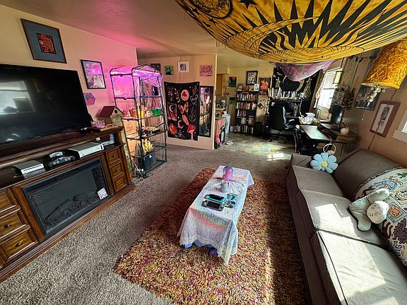 2nd image of 1518 Edora Rd #4