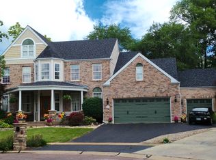 421 Kacey Ln, Ballwin, MO 63021