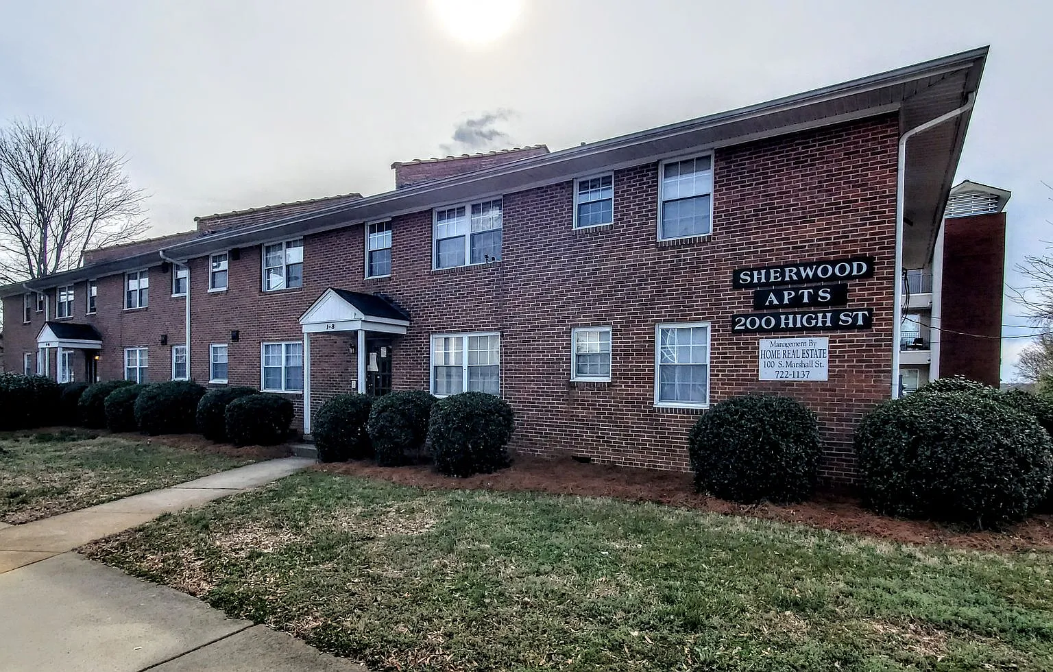 Sherwood Apartments | 200 High Street Apt #3 — Photo 1