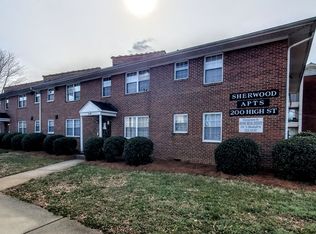 200 High St APT 7, Winston Salem, NC 27101
