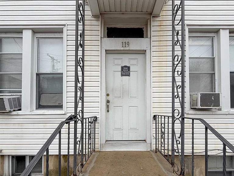 119 Zabriskie St #3 — Photo 15