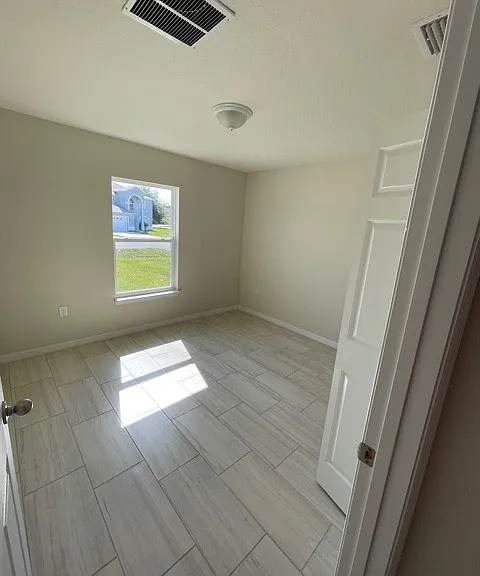 833 Ognon Ct — Photo 7