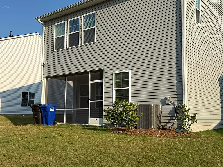 10020 Regal Dr — Photo 4