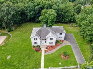 1 Gertzen Rd, Ramsey, NJ 07446