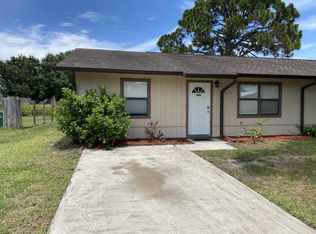 112 Flint St APT B, Sebastian, FL 32958